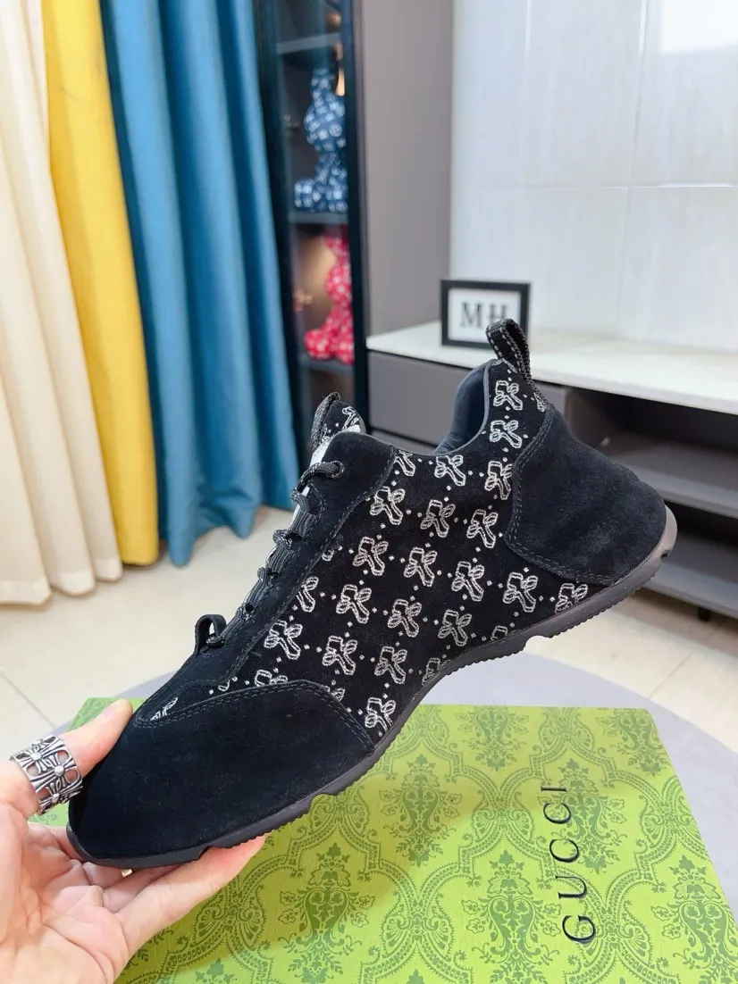 Men's shoes 💰560🌹🌹【GUCCI】pop-top casual sneakers with daddy outsole, breathable and comfortable, easy to walk, a versatile style for trendy men, upper with cowhide edged outsole design➕genuine leather lining➕Gucci's popular original outsole, sports and running style, super comfortable. Code number 38-44